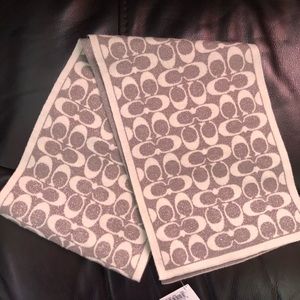 COPY - Coach wool scarf